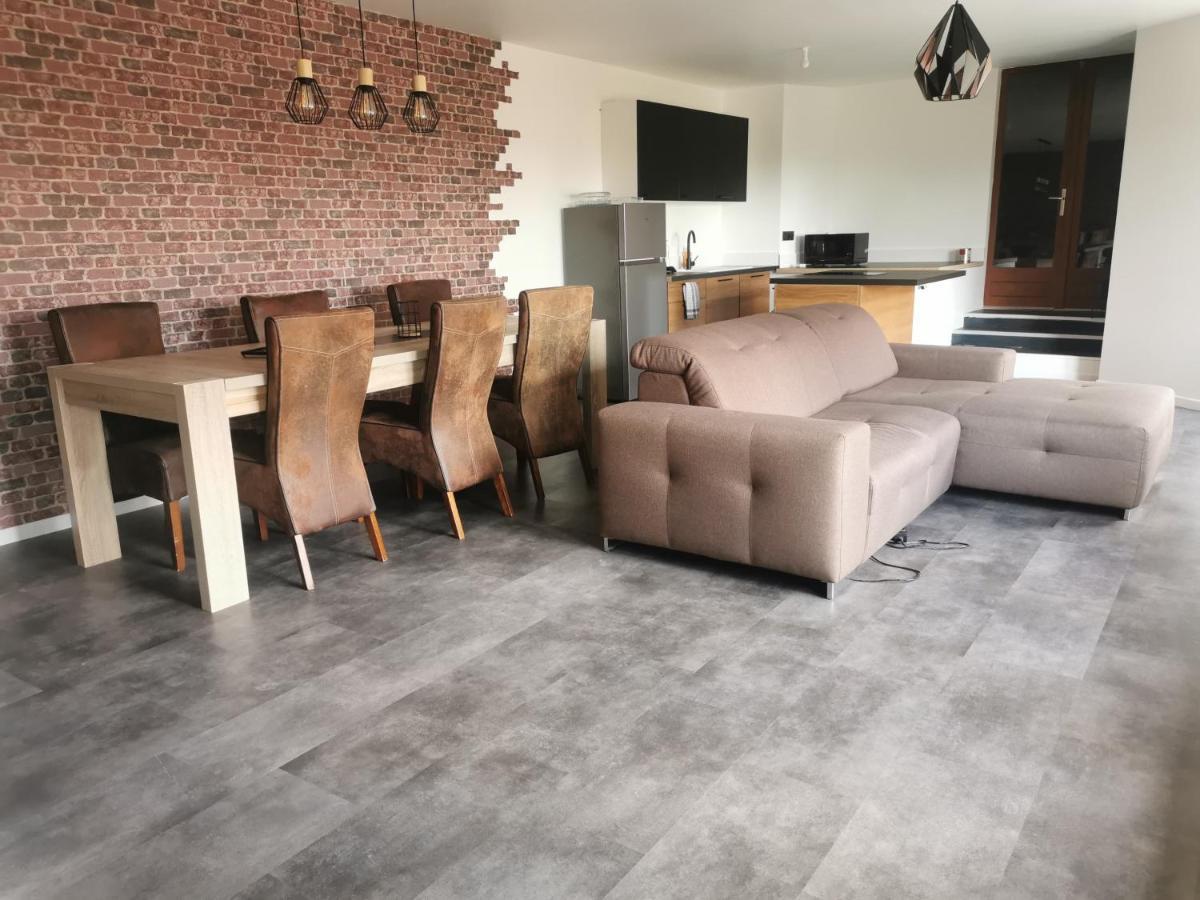Gites Les Gambes Echenoz-le-Sec Exteriör bild